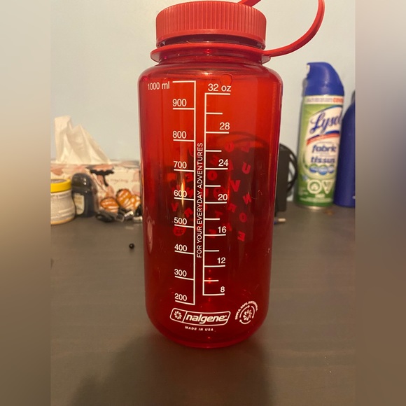 Harry Styles Love on Tour Water Bottle - Picture 2 of 2